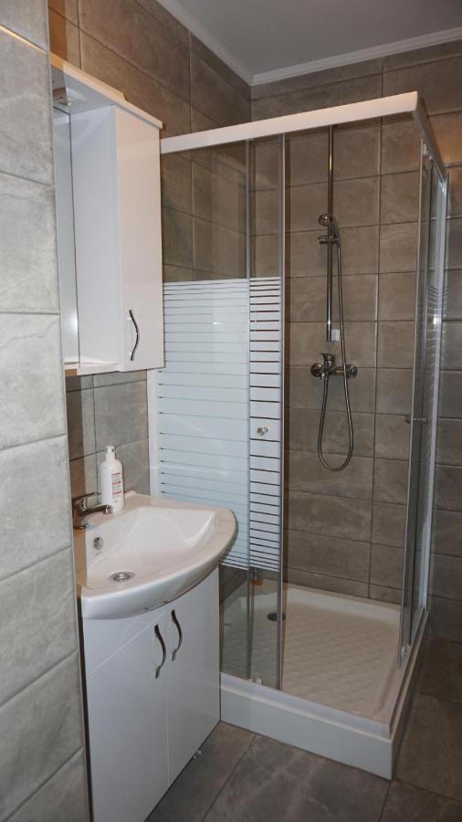 Apartments Plantin 3 Sleeping Rooms 2 Bathrooms. Antwerpen Exteriör bild